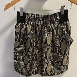 Zara leopard print mini skirt size M